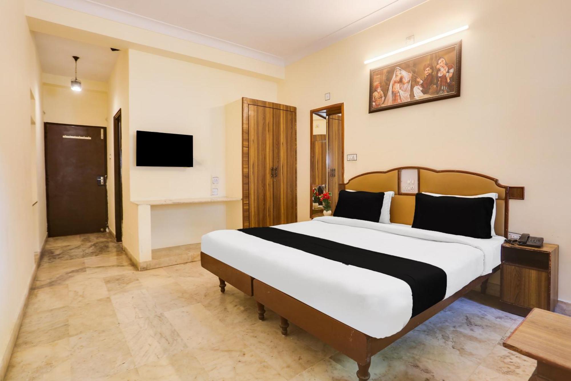 Super Townhouse Pichola Formerly Vinayak Udaipur Esterno foto