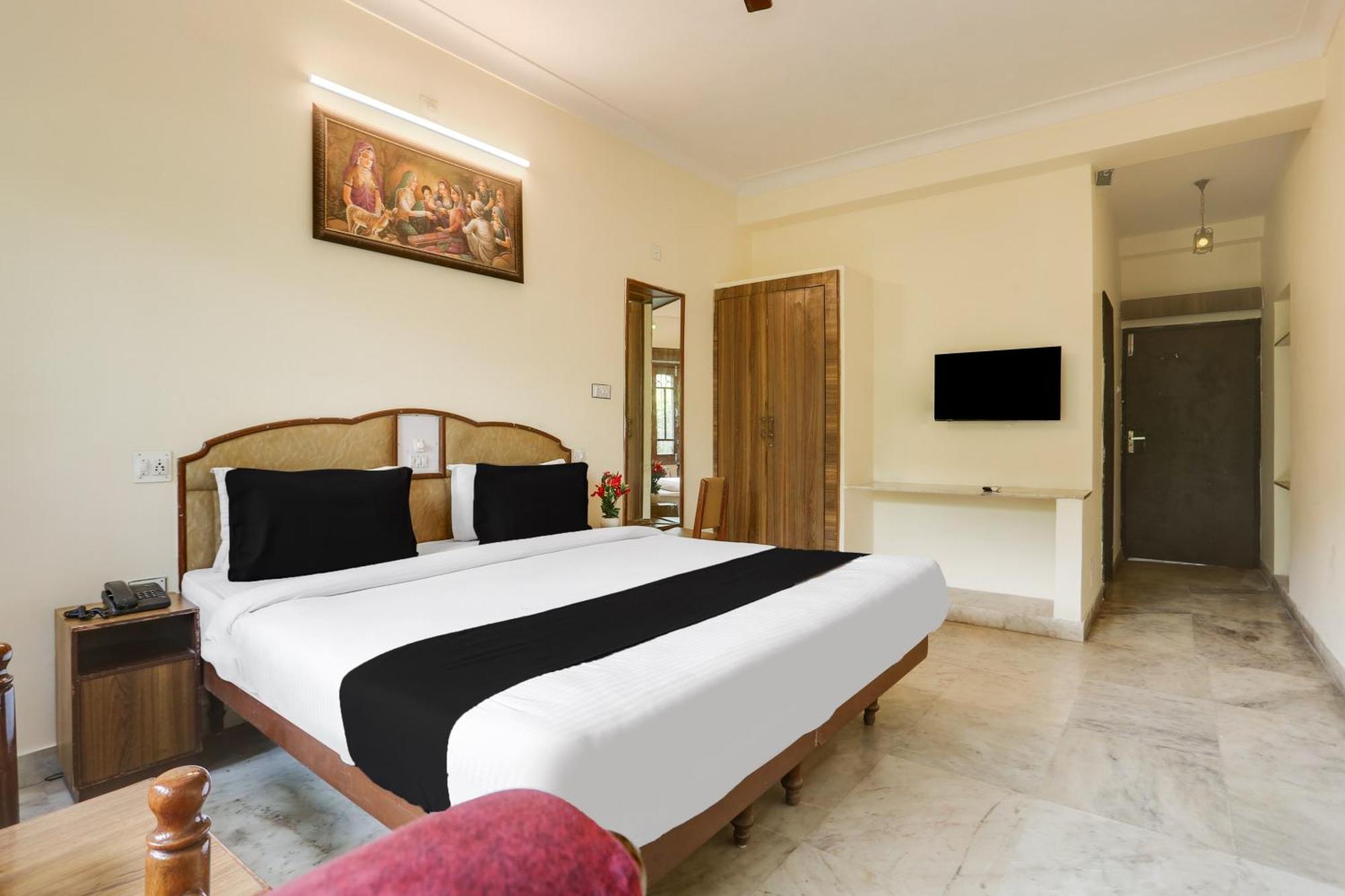 Super Townhouse Pichola Formerly Vinayak Udaipur Esterno foto