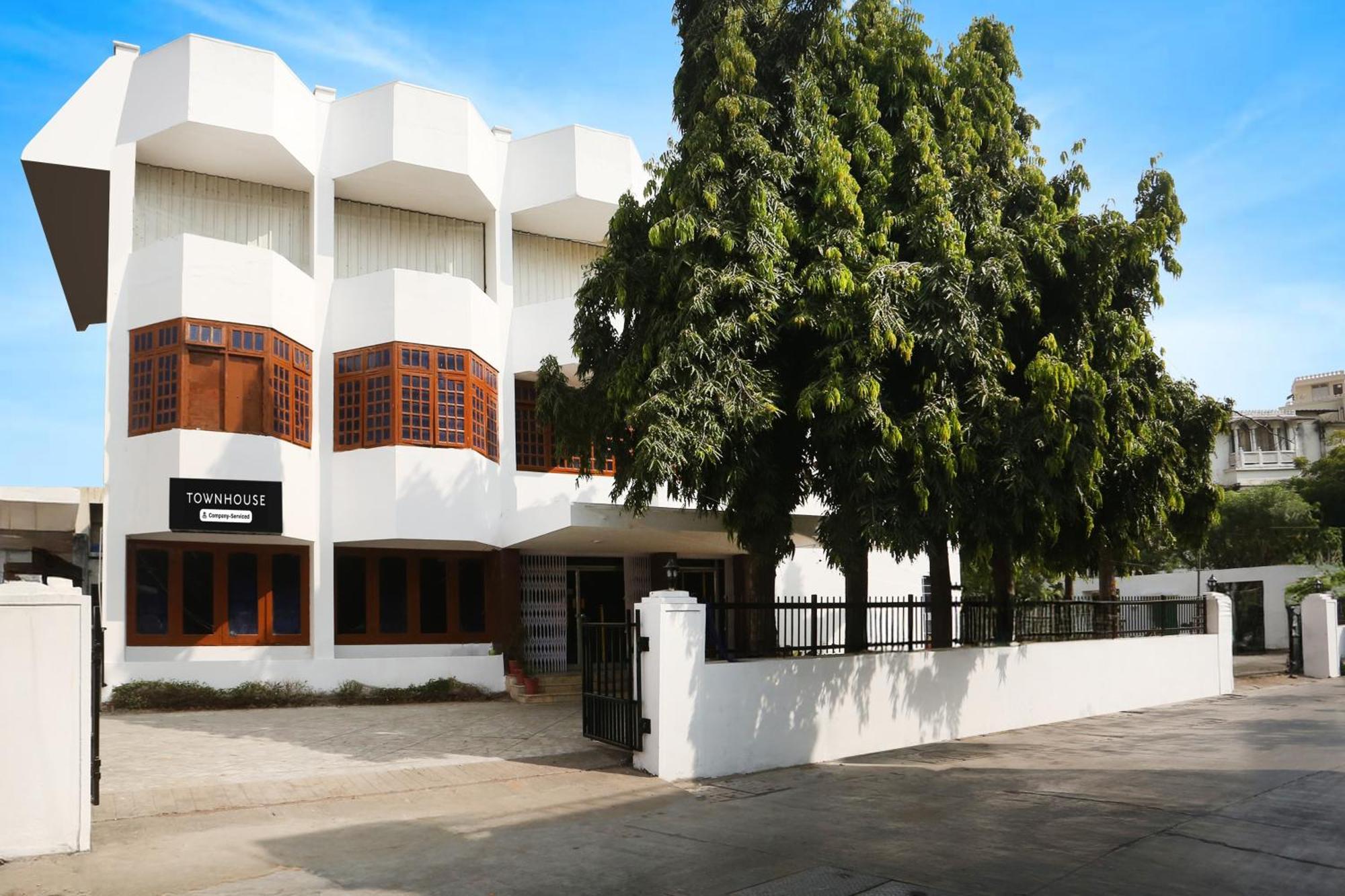 Super Townhouse Pichola Formerly Vinayak Udaipur Esterno foto